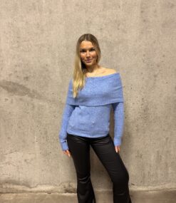 Gina Offshoulder sweather blue