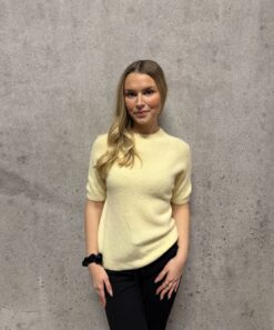 Moa KORT ärm - alpacka- Gul