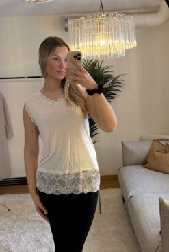 Lace Ärmlös - White