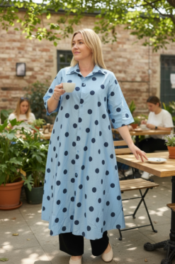 Iris dress- onesize Blue