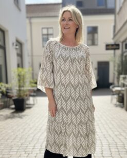 Fiona dress taupe