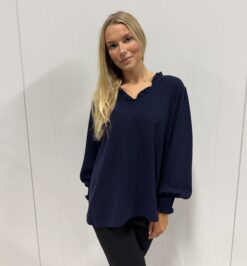 Vera V-neck Marin