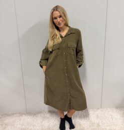 Corinne corddress - Mossgrön