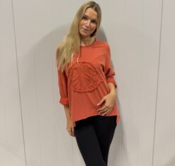Peace sweater Burnt orange