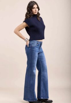 Toxic- Bootcut jeans