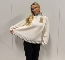 Freja knit Creme