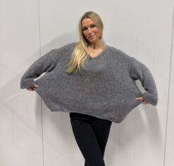 Amore knit Sweater - Grey