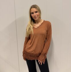 Lace sweater - Burnt orange