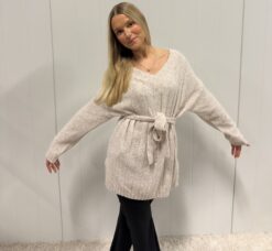 Amelie knit- Offwhite