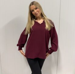 Vera V-neck Wine