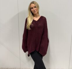 Raven v-neck oversized sweater - Wine